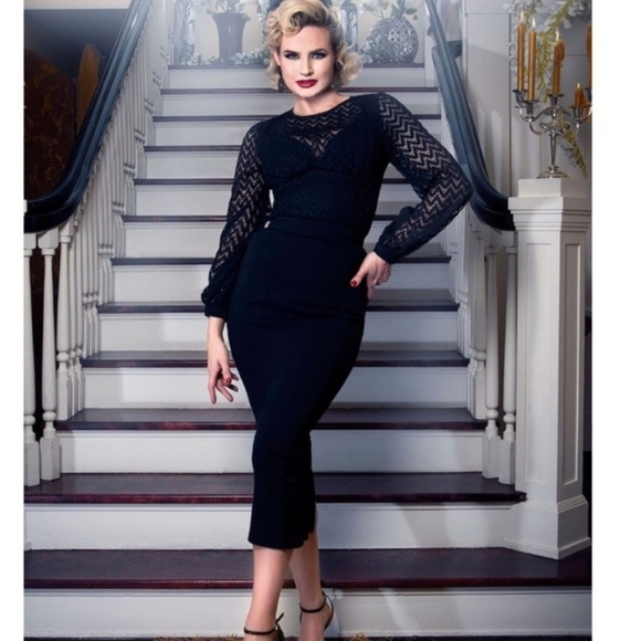 Elegant Black Lace Long Sleeve Dress - Picture 1 of 16